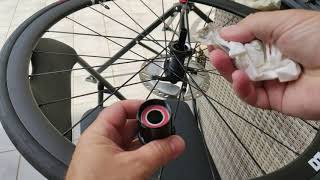 DT Swiss P1800 DB32 Spline freehub maintenance [upl. by Haroppizt]